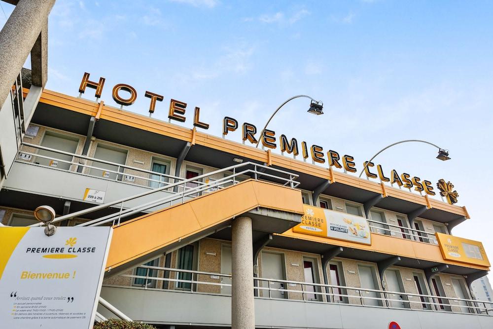 Premiere Classe La Valentine Hotel *